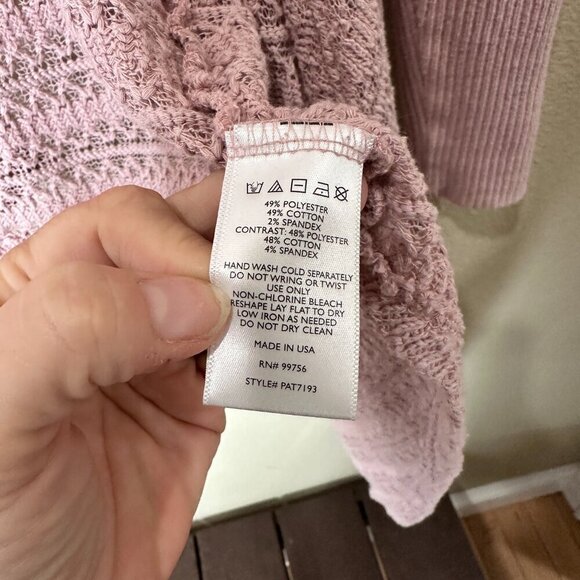 PAINTED THREADS Open Weave Drape Front Blush Pink Cardigan Size Medium - Picture 5 of 8